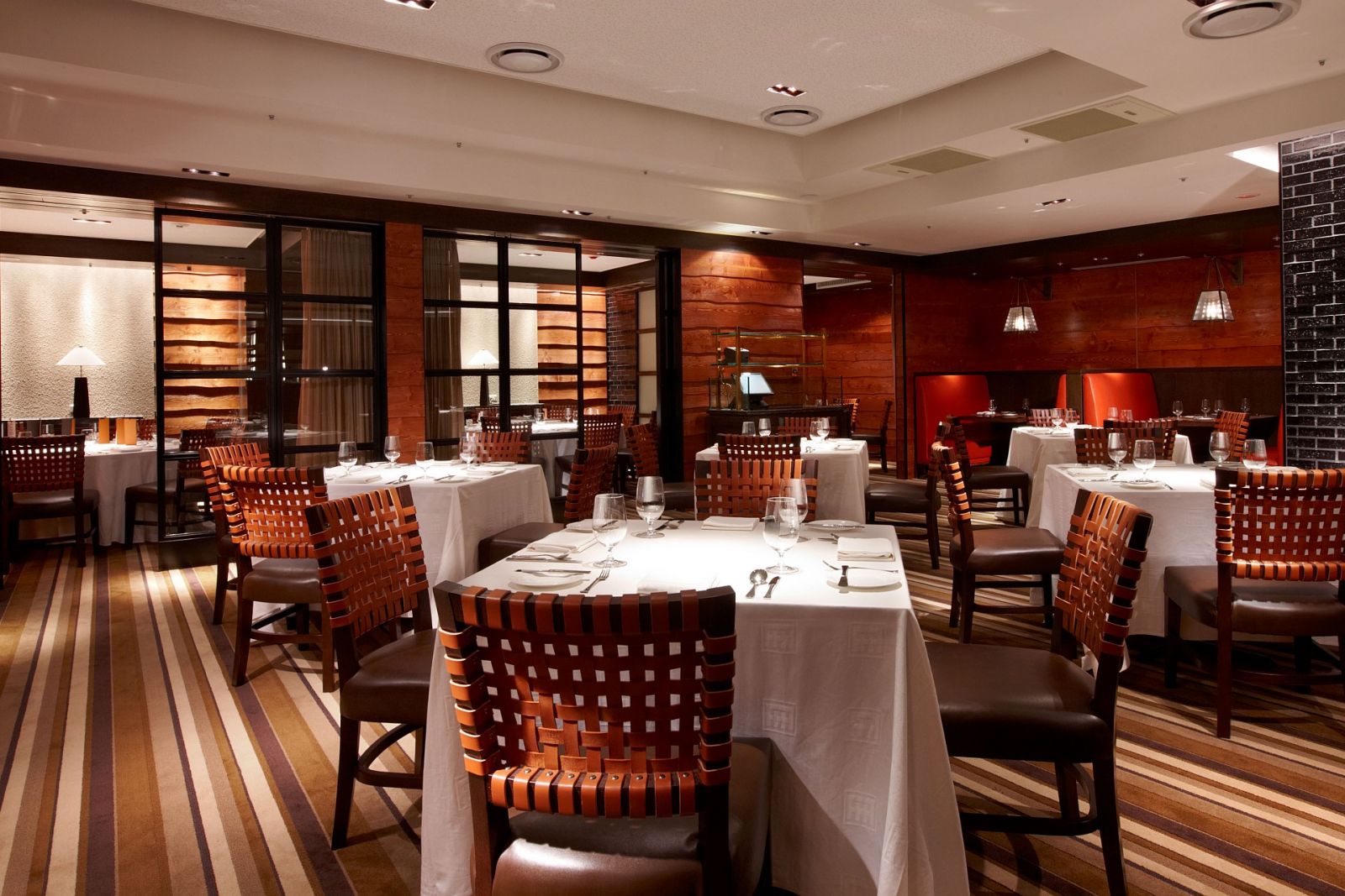 A CUT STEAKHOUSE Best Steaks & Wines Ambassador Hotel Hsinchu